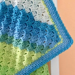 C2C Rectangle Baby Blanket Pattern | MadameStitch